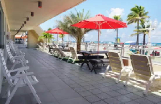 Diane Oceanfront Suites