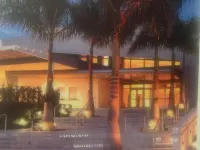 Direct Ocean front condo