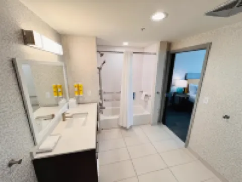 Home2 Suites by Hilton Pensacola Airport Medical Center