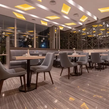 Grand Picasso Hotel