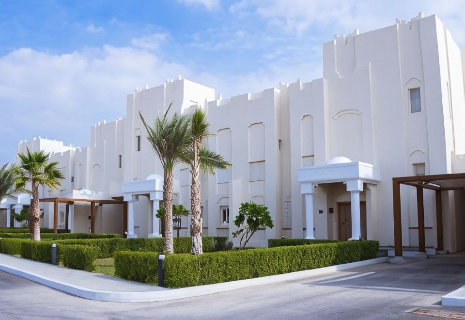 시라인 비치 어 무르와브 리조트 수영장