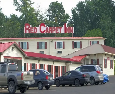 Red Carpet Inn Syracuse Airport Отели в г. Салина