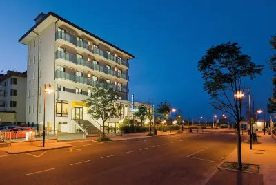 Little Hotel