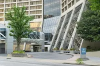 Hilton Atlanta Hotels near Turner Field