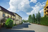 Fotex Hotel a Sulejowek