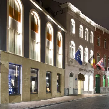 Flanders Hotel