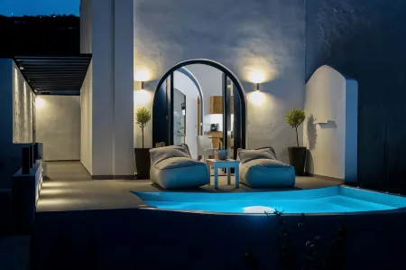 Amera Suites Отели рядом с достопримечательностью «Wine Museum-Koutsoyannopoulos»