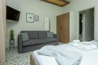 Pteleo Apartments