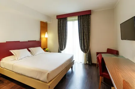 Red's Redaelli Hotel Отели в г. Монтевеккья