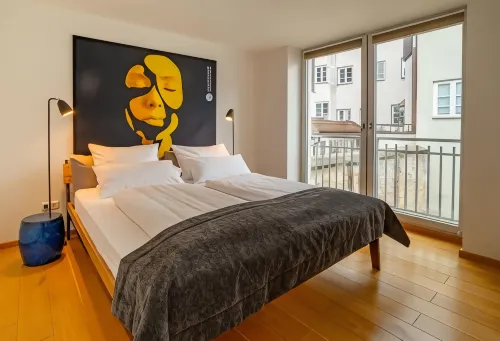 Ana Suites Augsburg City Center - Self-Service-Hotel - Airport Shuttle