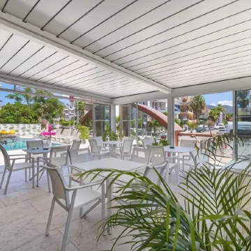 Princess Kinli Suites Hotel