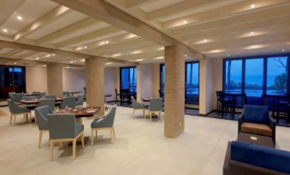 Earl's Regent Negombo