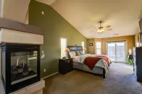 5Br Mtn Views Family Getaway Hot Tub