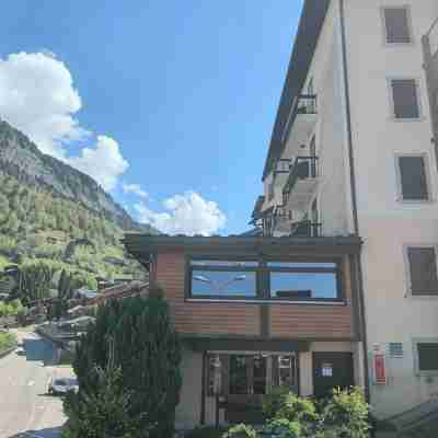 Le MontBlanc Flumet Hotel Exterior