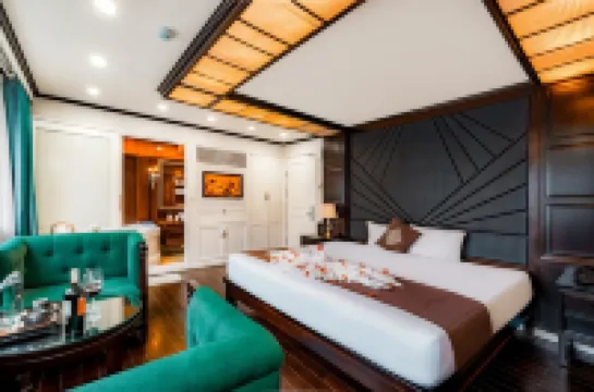 皇家女王遊輪 團洲住宿飯店