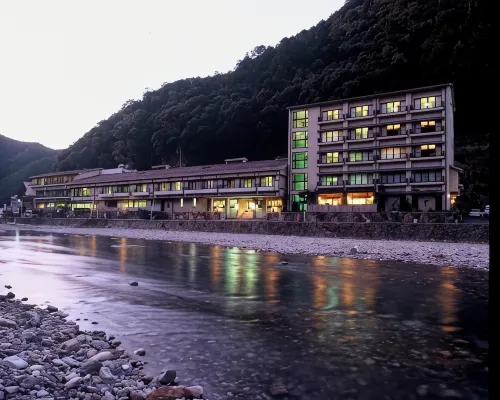 Kawayu Onsen Fujiya Hotels in Tanabe