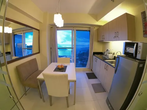 Breezy Nest Staycation at Wind Residences Tagaytay - Mountain view