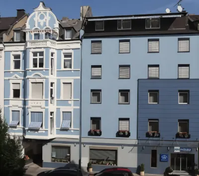 科布倫次哈姆旅行旅館城市飯店 VFF Wehrtechnische Studiensammlung Koblenz附近的飯店