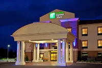 Holiday Inn Express & Suites Franklin Hotels near Dueling Grounds Distillery