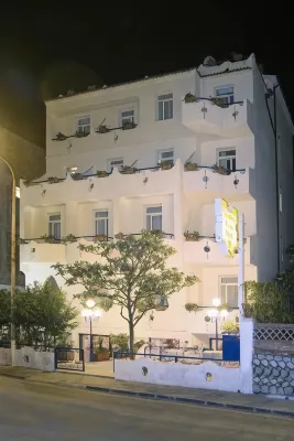 Villa Athena - parcheggio