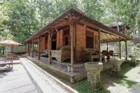 Wulenpari Ecovillage Hotels in Playen
