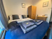 OYO Tudor Lodge - Redcar Beach Hotels in Redcar