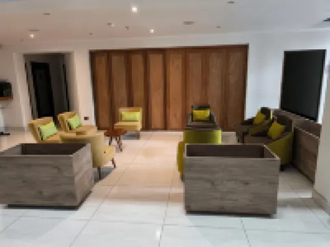 ラ ルナ イン リマのホテル