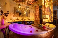 Hôtel Cap Pirate - Hot Tub