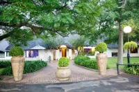 Lalapanzi Hotel & Conference Centre Các khách sạn ở 