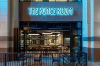 Courtyard Atlanta Midtown Hotels in Atlanta