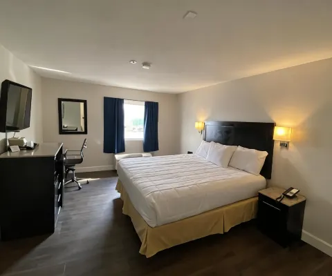 Baymont by Wyndham Del Rio Hotels in Del Rio