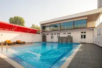 Bhairahawa Garden Resort - Pools