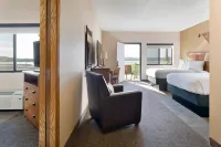 Arrowwood Resort at Cedar Shore