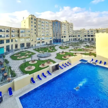 The Plaza Hotel & Resort 鄰近塞拉萊機場的酒店