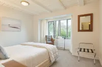 아카로아 빌리지 인