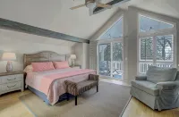 3704 Cameron by AvantStay Pool Bar Multiple Balconies