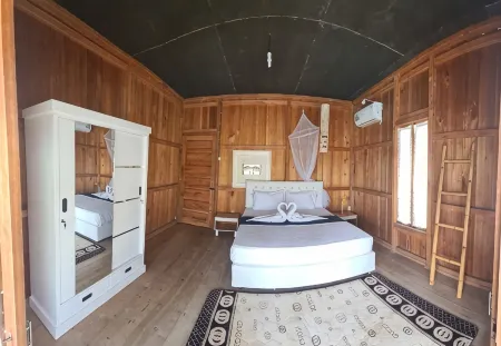 Panorama Ekas Отели в г. Pemongkong