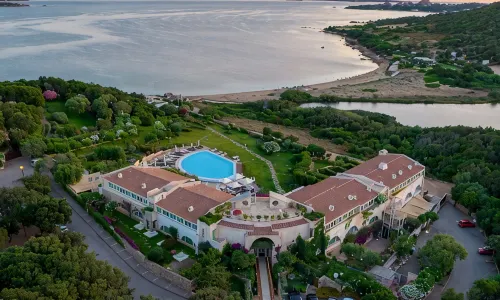 L'Ea Bianca Luxury Resort