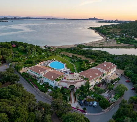 L'Ea Bianca Luxury Resort - 5 stjerner