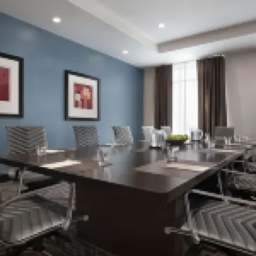 理奇蘭傑克遜北希爾頓安泊酒店