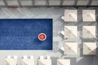Rove Dubai Marina - sul mare