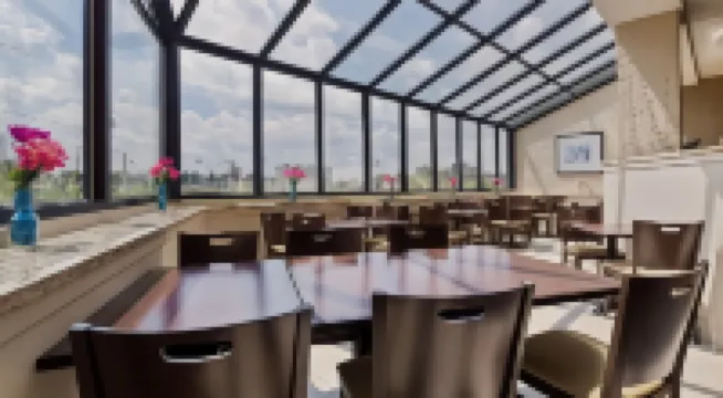 倫敦機場貝斯特韋斯特套房酒店