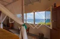 Beautiful 6 Bed-rooms Villa at Dawn Beach