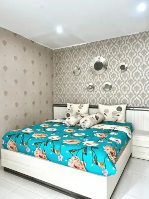 Amelia Guesthouse Hotels in Sumbersari Subdistrict