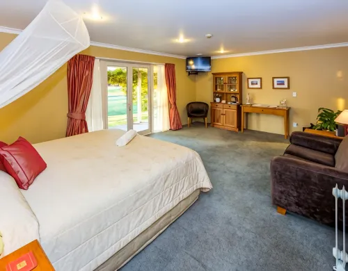 Misty Peaks Guesthouse