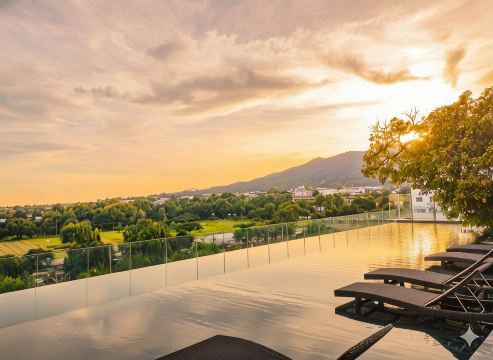 Mountain View@nimman12 Hotel & Resort
