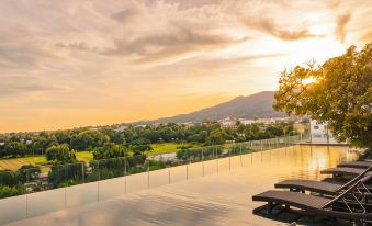 Mountain View@nimman12 Hotel & Resort