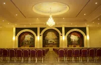 Pyramisa Beach Resort Sahl Hasheesh - Parkering