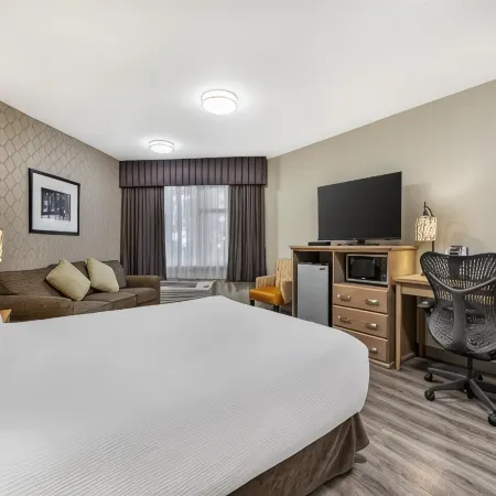 Best Western Plus Country Meadows Inn
