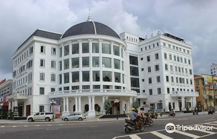 Grand Hotel
